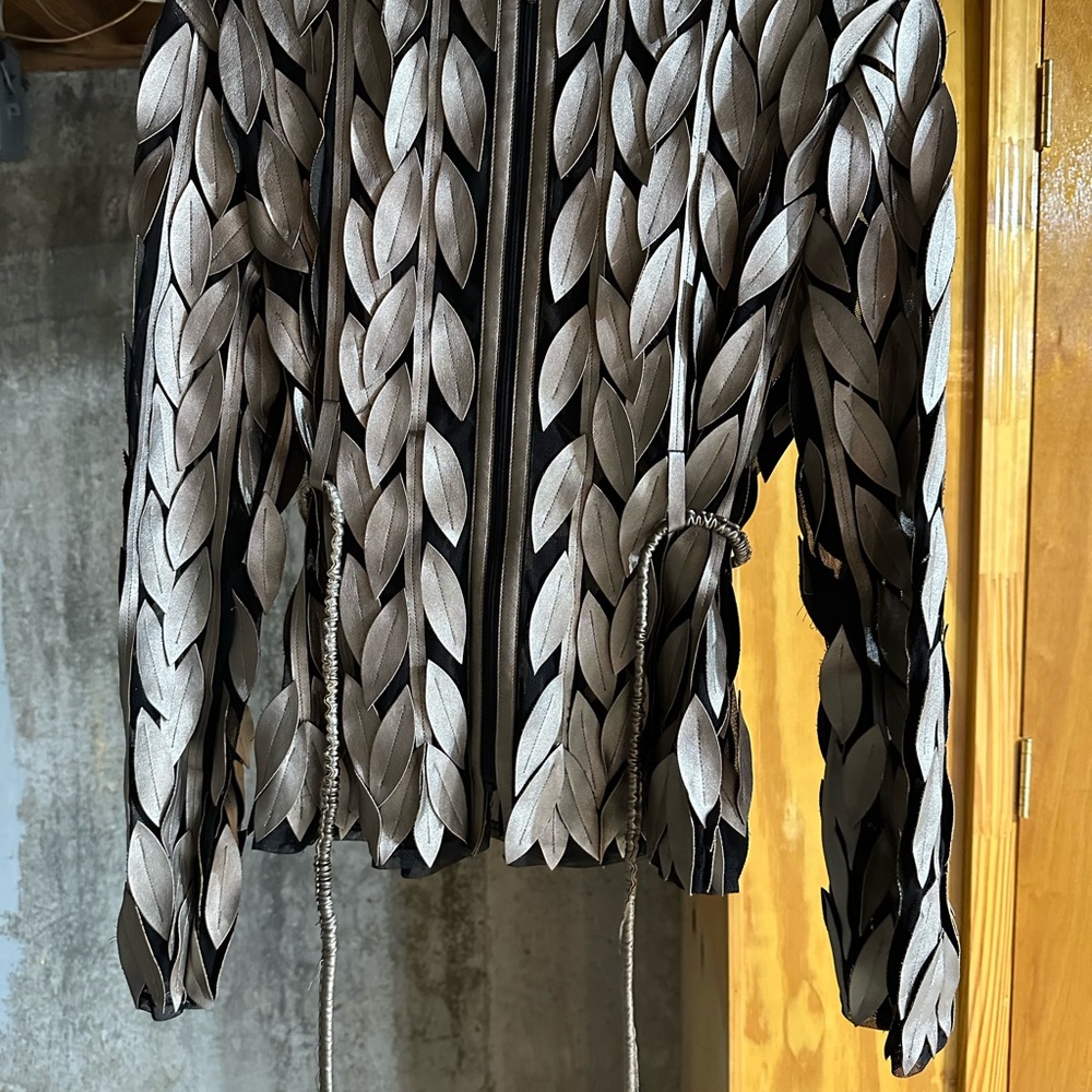 Weavz Black and Cream Leaf Pattern Blazer